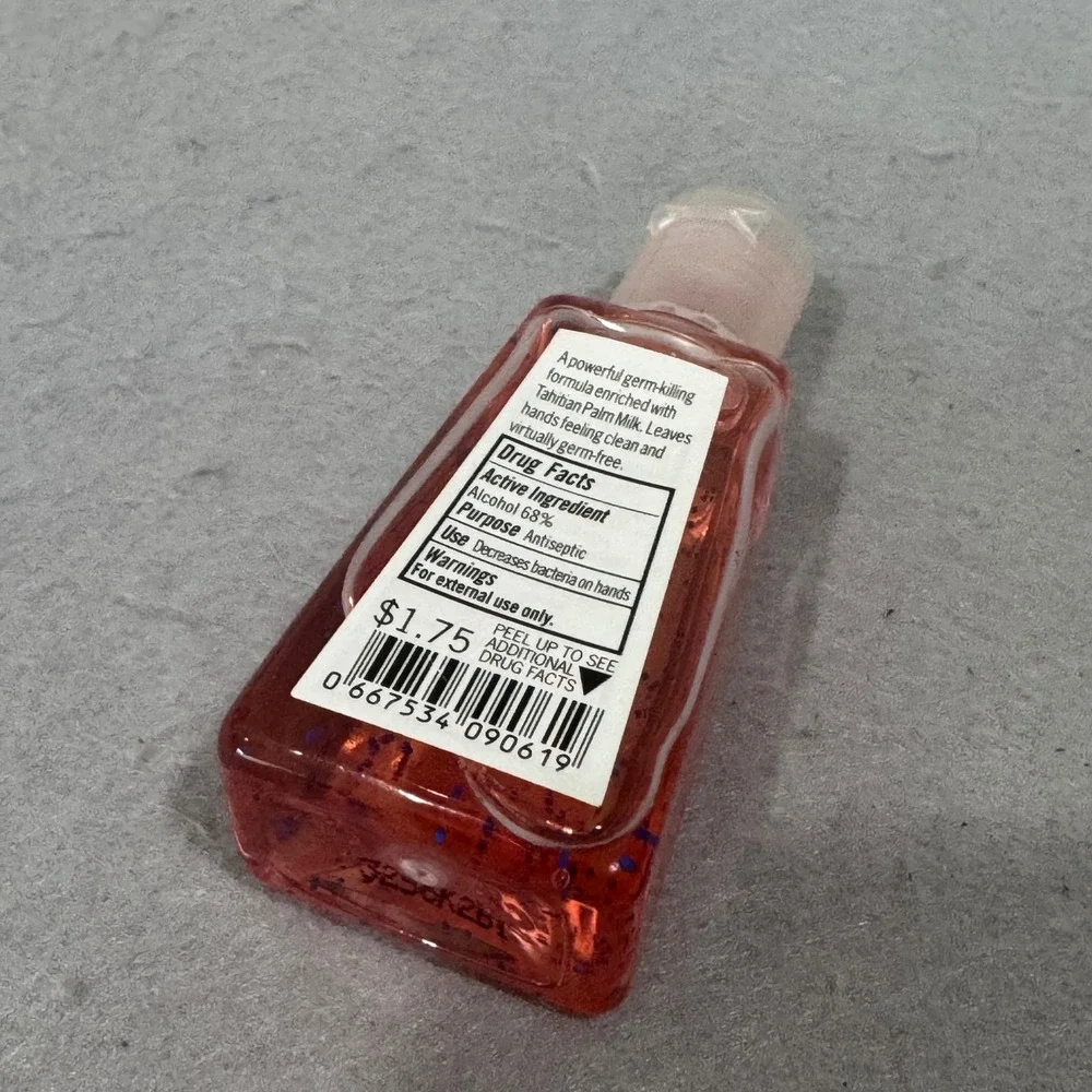 Bath & Body Works PocketBac Hand Sanitizer Pink Merry Cherry Love 1oz